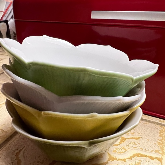 Set of 4 MCM Vintage Lotus Tulip Bowls - Picture 9 of 11